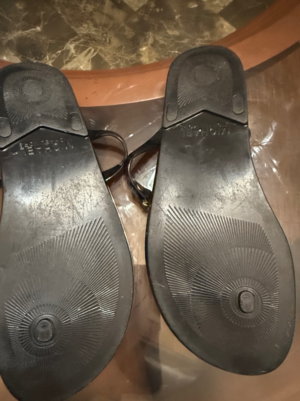 Michael Kors Black Patent Thong Sandals with Gold Logo Medallions - Picture 2 of 2